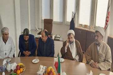 حضور حجت الاسلام والمسلمین کلانتری مسئول حوزه نمایندگی ولی فقیه در سازمان دامپزشکی کشور در استان الب