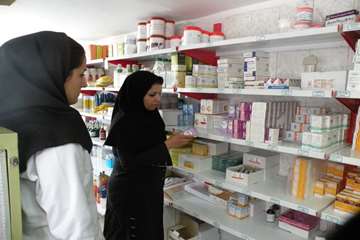 بازدید کارشناسان اداره دارو ، درمان 