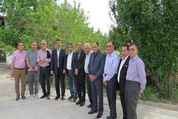 بازدید رییس سازمان دامپزشکی کشور از شرکت واکسن سازی پسوک در استان البرز