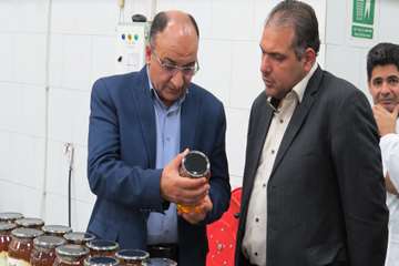 بازدید از کارخانه تولید و بسته بندی عسل در  شهرستانطالقان