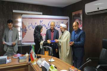 نشست خبری به مناسبت روز خبرنگار